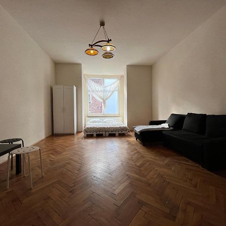 Spacious Apartment 克拉科夫 外观 照片